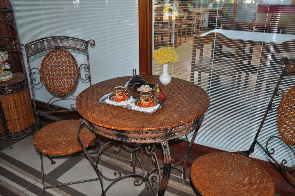 Butik Pendik Hotel Istanboel Buitenkant foto